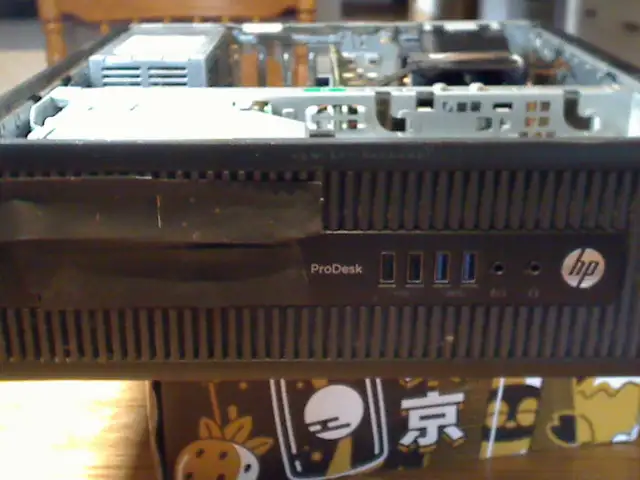 HP ProDesk 600 G1 SFF Intel i4590 3.3Ghz Quad Desktop PC in Desktop Computers in City of Toronto - Image 2