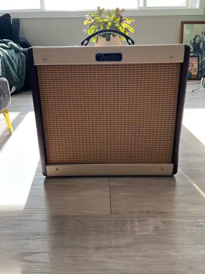 Fender Blues Junior III limited edition “Bordeaux”  guitar amp, View more