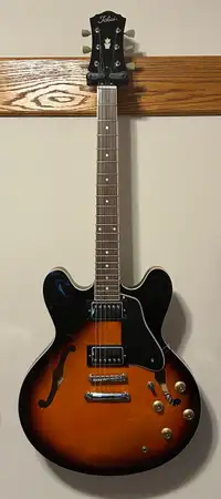 Tokai 335 Guitar