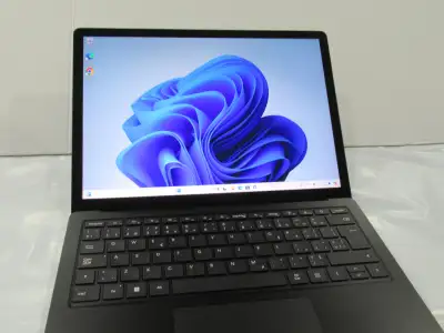 Microsoft Surface Laptop 5 1951 13.5" Touchscreen 12th Gen i5 8G, View more