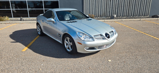 2007 Mercedes SLK280 Convertible MINT in Cars & Trucks in Calgary - Image 2