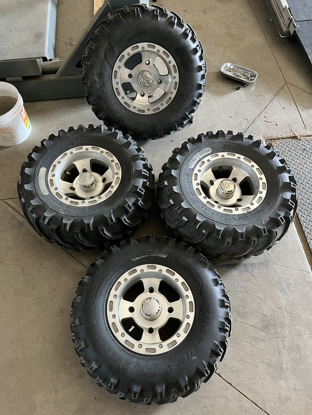 Rims and tires for Polaris 4 x 156 ATV Parts, Trailers & Accessories