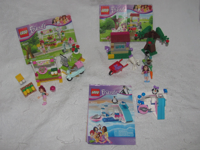 Lego Friends Sets 41027, 41003, 41043 Penguin - All Complete | Toys & Games  | Ottawa | Kijiji