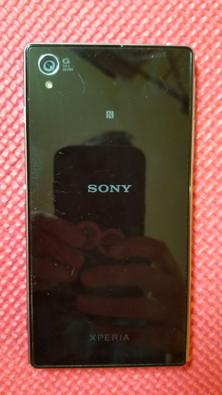 sony xperia z1 5" smart phone in Cell Phones in City of Toronto - Image 4