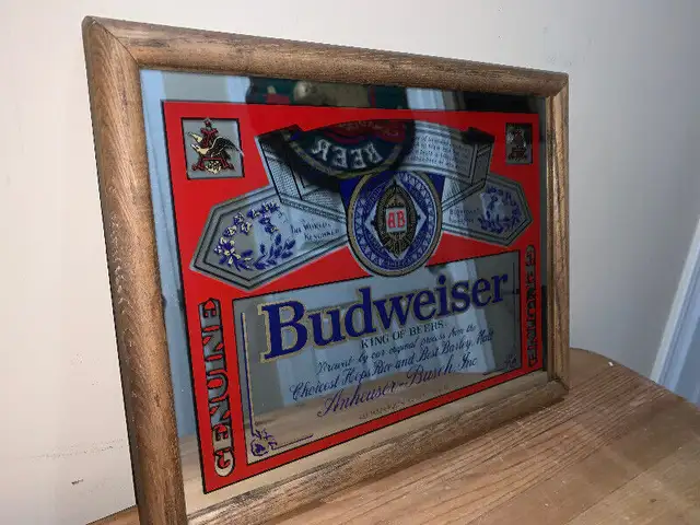 Vintage Budweiser beer bar mirror, excellent condition in Arts & Collectibles in Calgary - Image 2