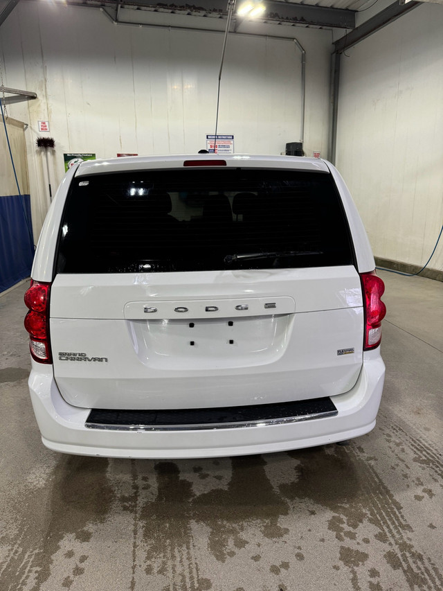 2016 Dodge Grand Caravan SAFETIED in Cars & Trucks in Winnipeg - Image 3