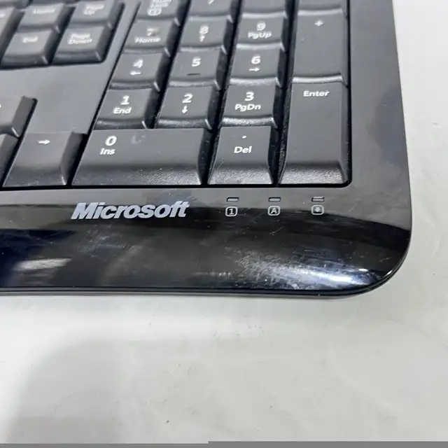 Microsoft Comfort Curve 3000 Keyboard wired usb  in Mice, Keyboards & Webcams in Winnipeg - Image 4