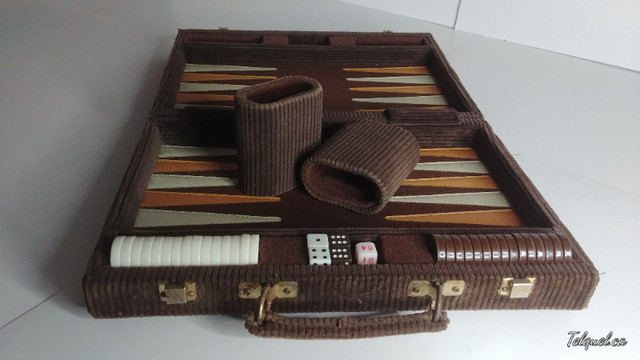 Mallette Vintage de Backgammon – 10″ dans Jouets et jeux  à Longueuil/Rive Sud