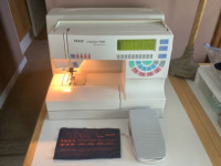 Pfaff Sewing Machine and Accessories