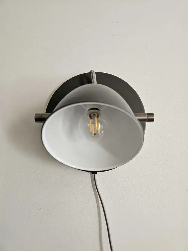 Lampe de mur "Article" / "Article" wall lamp (sconce) in Indoor Lighting & Fans in City of Montréal - Image 10