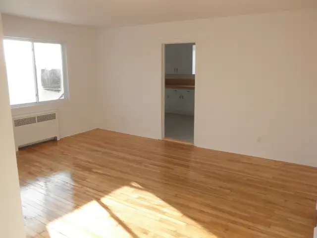 3 1/2 à louer à CDN = Côte-Des-Neiges