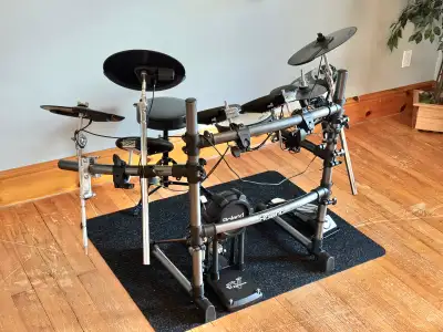 Roland TD-6V Electronic Drum Set, View more