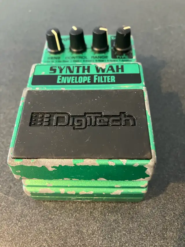 Digitech Synth Wah pedal in Amps & Pedals in Markham / York Region - Image 6