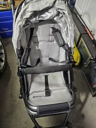 Uppababy Vista Stroller, View more