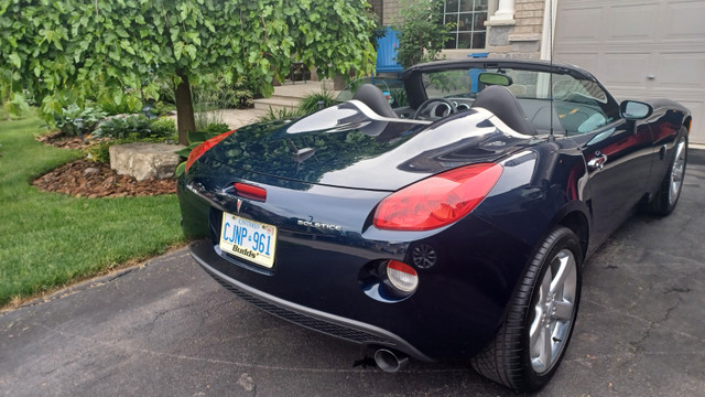 2006 Pontiac Solstice in Cars & Trucks in Oakville / Halton Region - Image 2