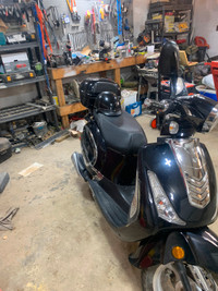 Saga Benzhou scooter