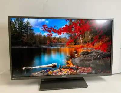 32'' Acer B326HK 4K UHD LED 60Hz Monitor, View more