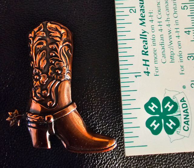 Brooch, cute copper cowboy boot in Jewellery & Watches in Peterborough - Image 2