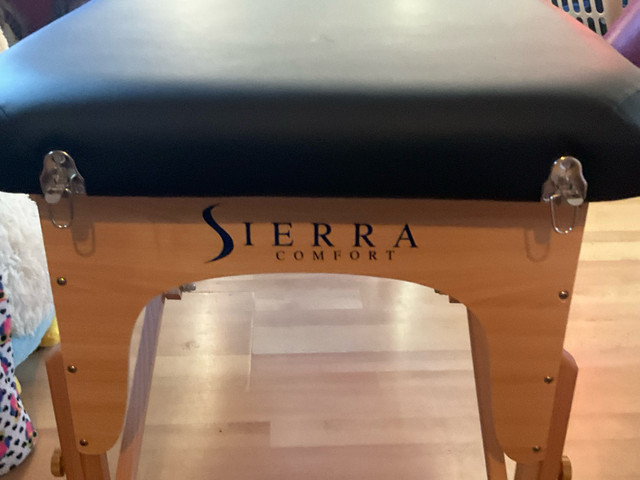 Massage table in Health & Special Needs in La Ronge - Image 2