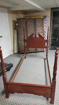 Solid Wood Single Bed Frame only..AMAZING CONDITION