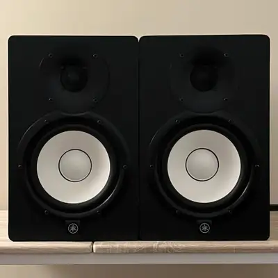 Yamaha HS7 Studio Monitor Pair — Black, View more