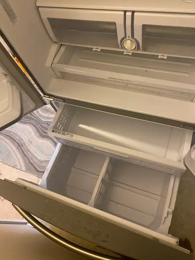 Fridge+-+Refrigerator in Refrigerators in City of Halifax - Image 6