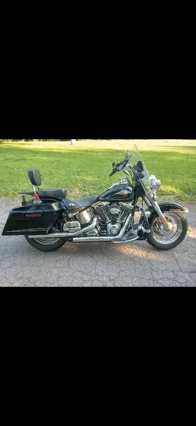 2009 Harley Davidson Heritage Softail 79K 98% highway K's. Many extras, hardbags, oil gauge, fog lig...