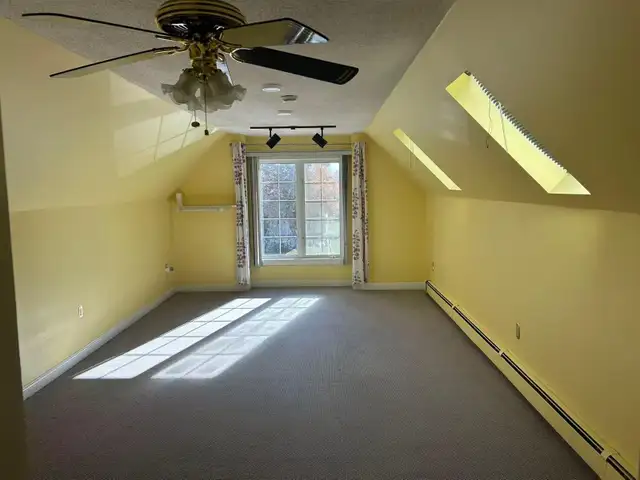 Lewis Point,  5 Beds 3 Baths House in Long Term Rentals in Charlottetown - Image 15