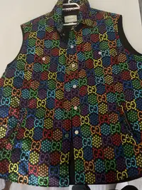 Gucci vest