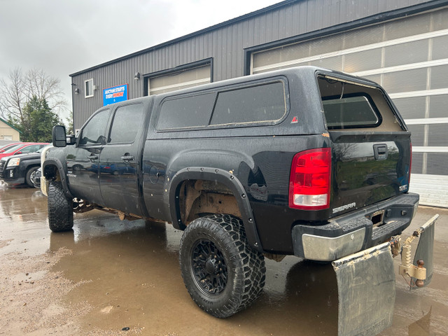 2009 GMC Sierra 2500 SLT Duramax  in Cars & Trucks in Edmonton - Image 4