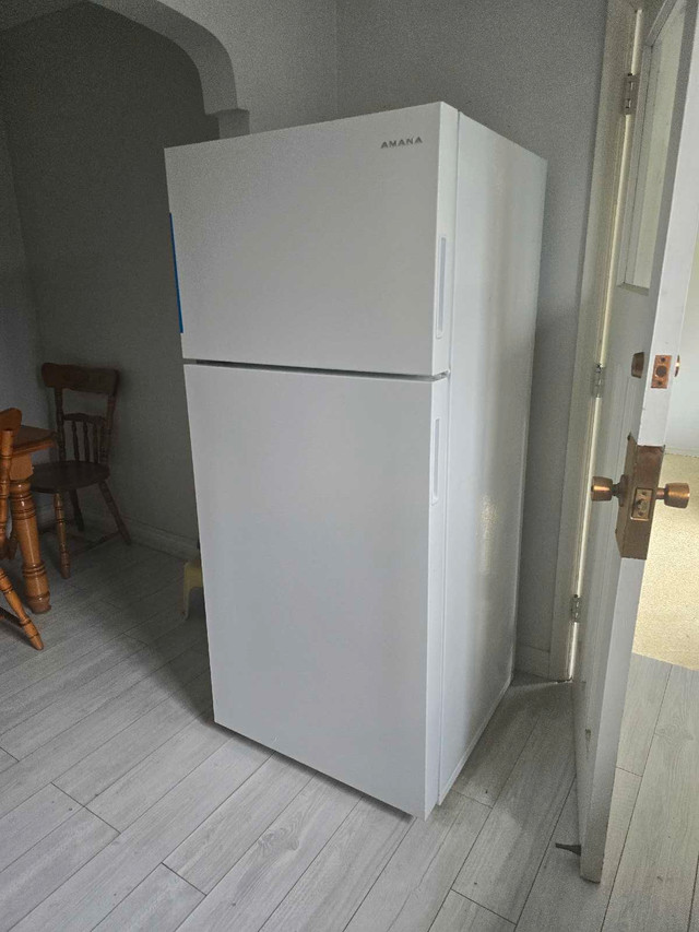 Refrigerator and Stove Combo in Refrigerators in City of Toronto - Image 3