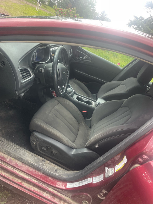 2015 Chrysler 200 in Cars & Trucks in Red Deer - Image 3