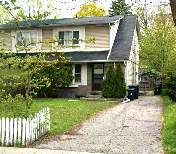 Donmills/Steeles 3 Bedroom Semi-Detached House for Rent