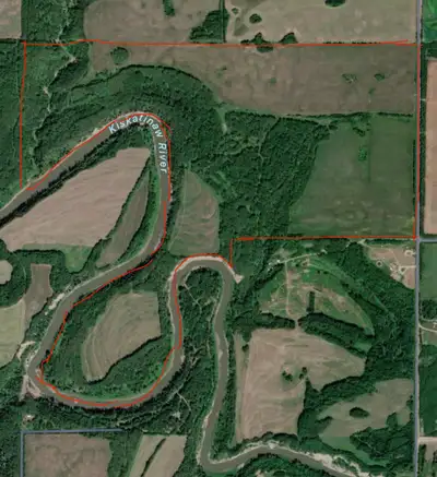 -326 acres for sale -Over 1.5km of river frontage -Fishing at your door step -Abundance of wildlife:...