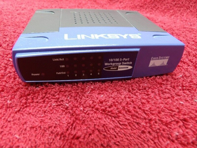 Linksys Workgroup Hub Switch in General Electronics in Gatineau