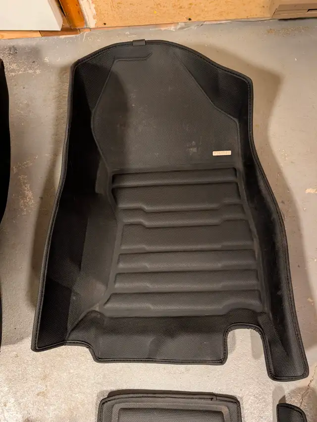 Tapis PHANTOM par TUXMAT | 2019-2024 Subaru Forester in Other Parts & Accessories in Laval / North Shore - Image 4