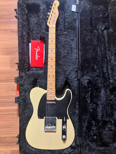 Fender American Vintage 52 Telecaster Korina., View more