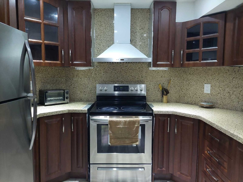 All-inclusive Two Bedroom Basement in Scarborough 3