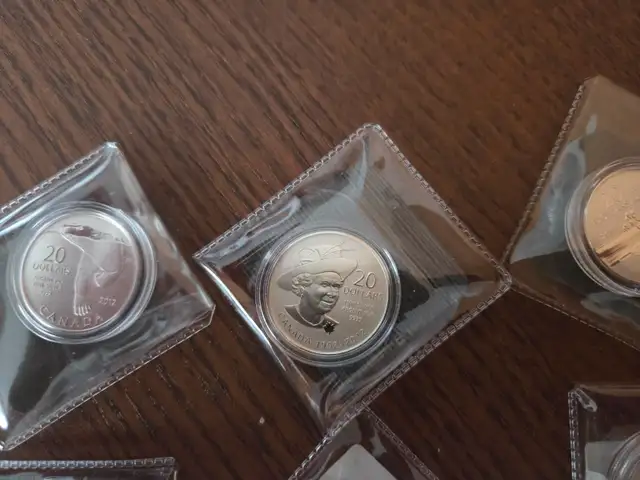 20$ pour 20$ Monnaie Royale du Canada in Other in Drummondville - Image 4