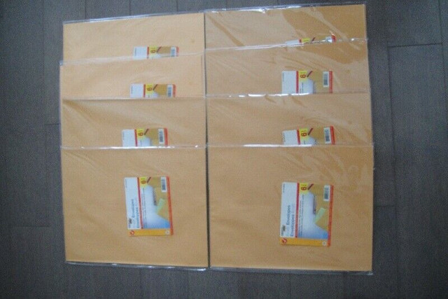 7 packs 42 pieces of big file Envelopes size 10" X 13" in Other in Markham / York Region - Image 2
