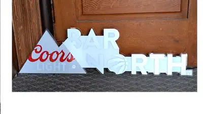 VINTAGE COORS LIGHT- BAR NORTH- LIGHT UP SIGN- MAN CAVE, View more
