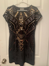 Beautiful Ladoes Sz M Dex Dress- 30$ 