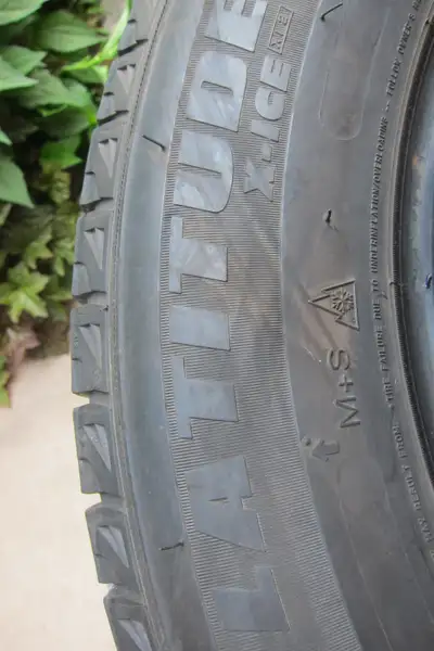 Used set of 4 Michelin X-Ice Snow Tires 225/65R17 No Rims Min Tread Depth 7 mm No Repairs See attach...
