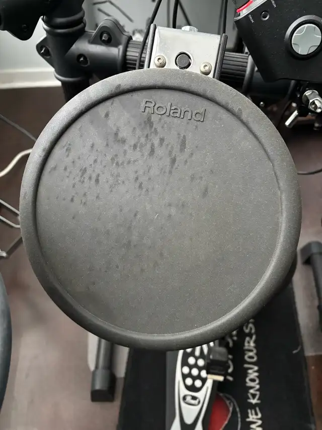 Roland ION drum kit (Compatible with PS3 and PS4) in Drums & Percussion in City of Toronto - Image 6