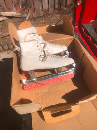 Vintage NHL Approved  Womens Ice Skates In The Original Box