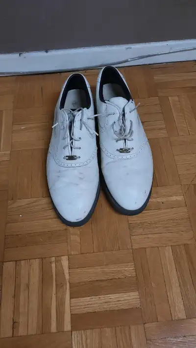 Mizuno men's golf shoes leather upper, View more