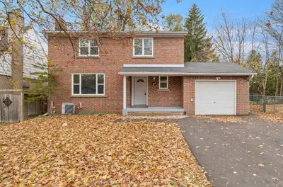 Basement Apartment for Rent – Separate Entrance Spacious and private basement unit with a separate e...