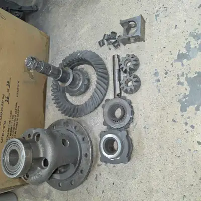 Complete internal gear package for a GM 9.5-inch 14-bolt semi-float rear end. Pulled from a 1997 Che...
