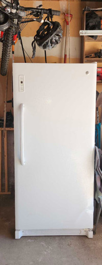 21 cubic foot  upright frost, upright freezer