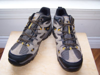 Brand new HI-TEC men's hiking boots size 11